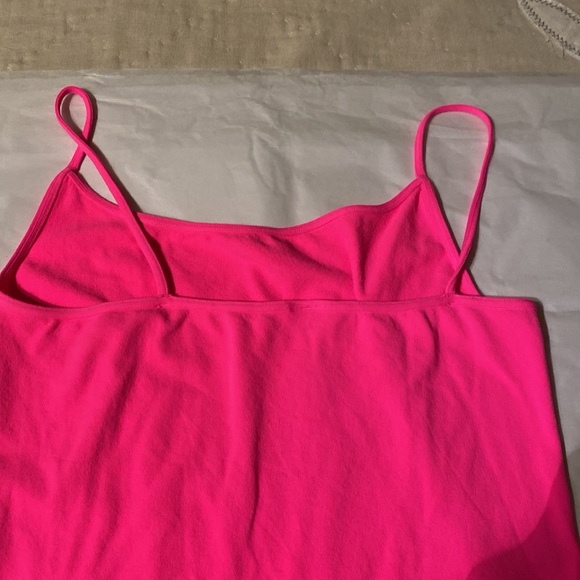 Yahada tank top - Picture 3 of 4